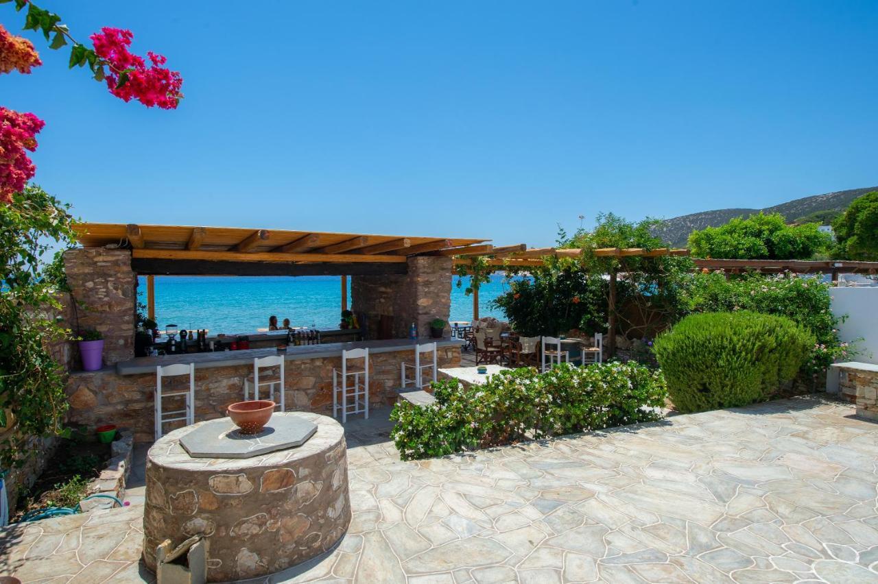 Almyra Seaside